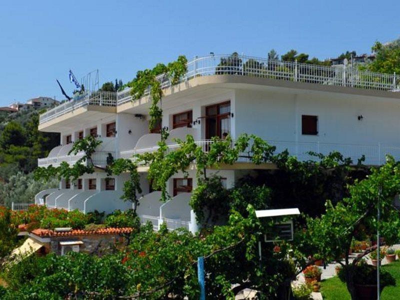 Irida Aegean View, Philian And Megali Ammos (Skiathos)